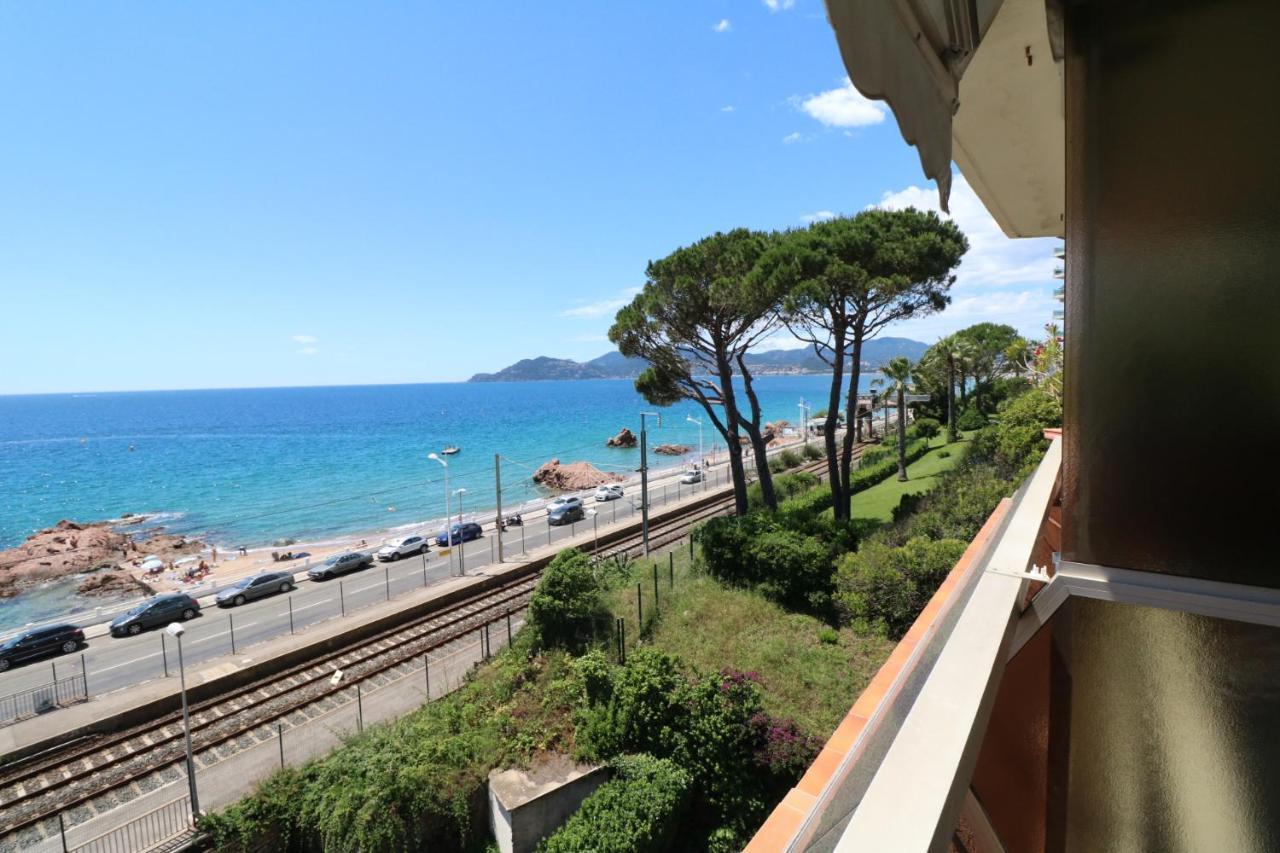 Studio With Beautiful Sea View And Direct Beach Access Apartment Cannes Exterior photo